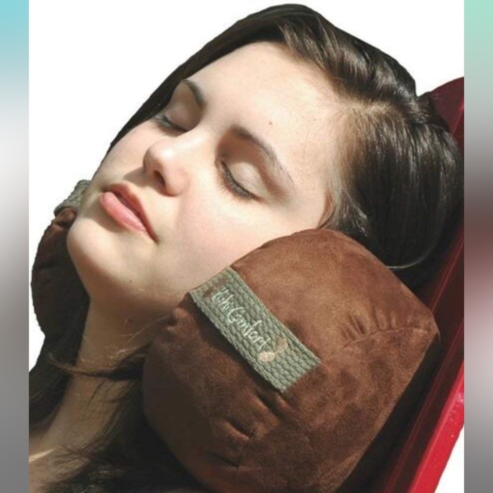 Kuhl comfort travel pillow, brown.